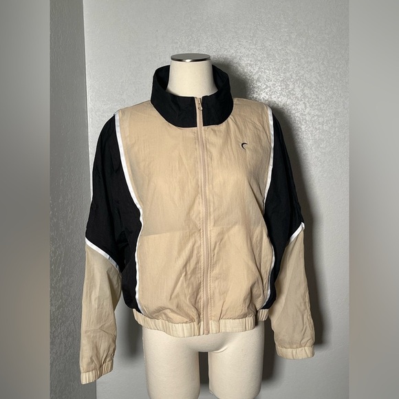 ZYIA Active Beige and Black Zip-Up Jacket - Picture 1 of 4